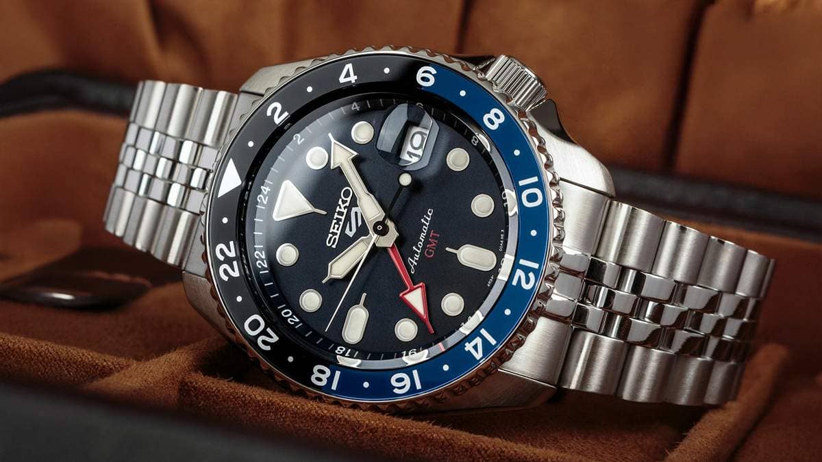 Seiko 5 Gmt